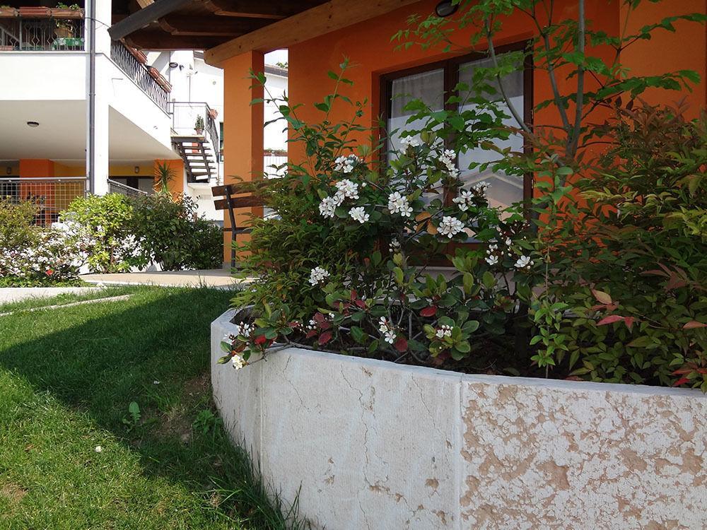Borgo Blu Poggio Aparthotel Lazise Luaran gambar