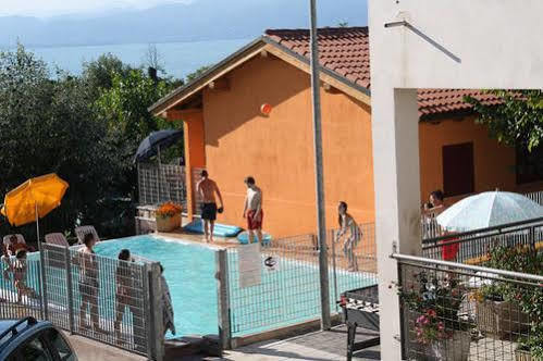 Borgo Blu Poggio Aparthotel Lazise Luaran gambar