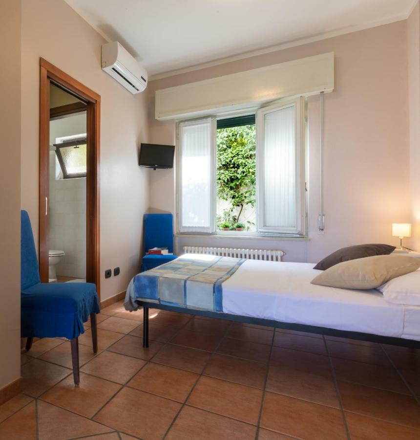 Borgo Blu Poggio Aparthotel Lazise Luaran gambar