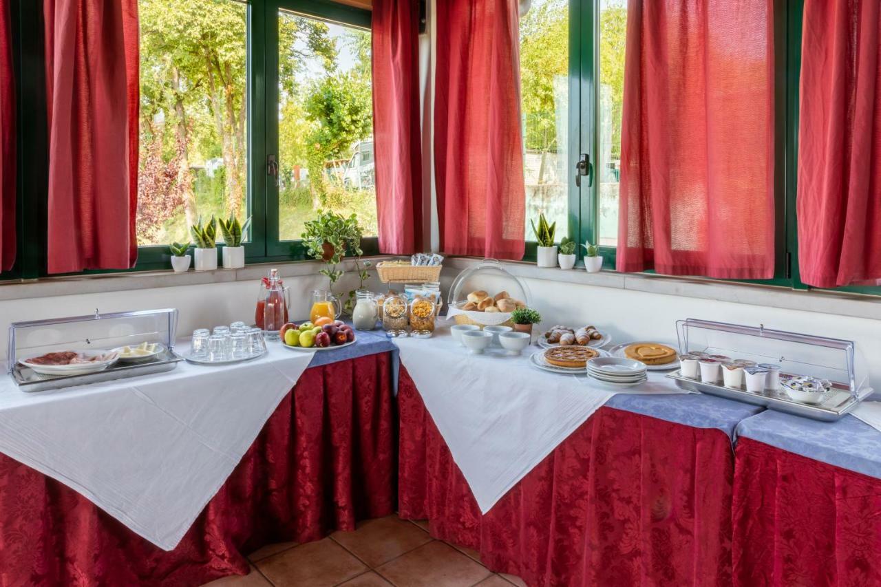 Borgo Blu Poggio Aparthotel Lazise Luaran gambar